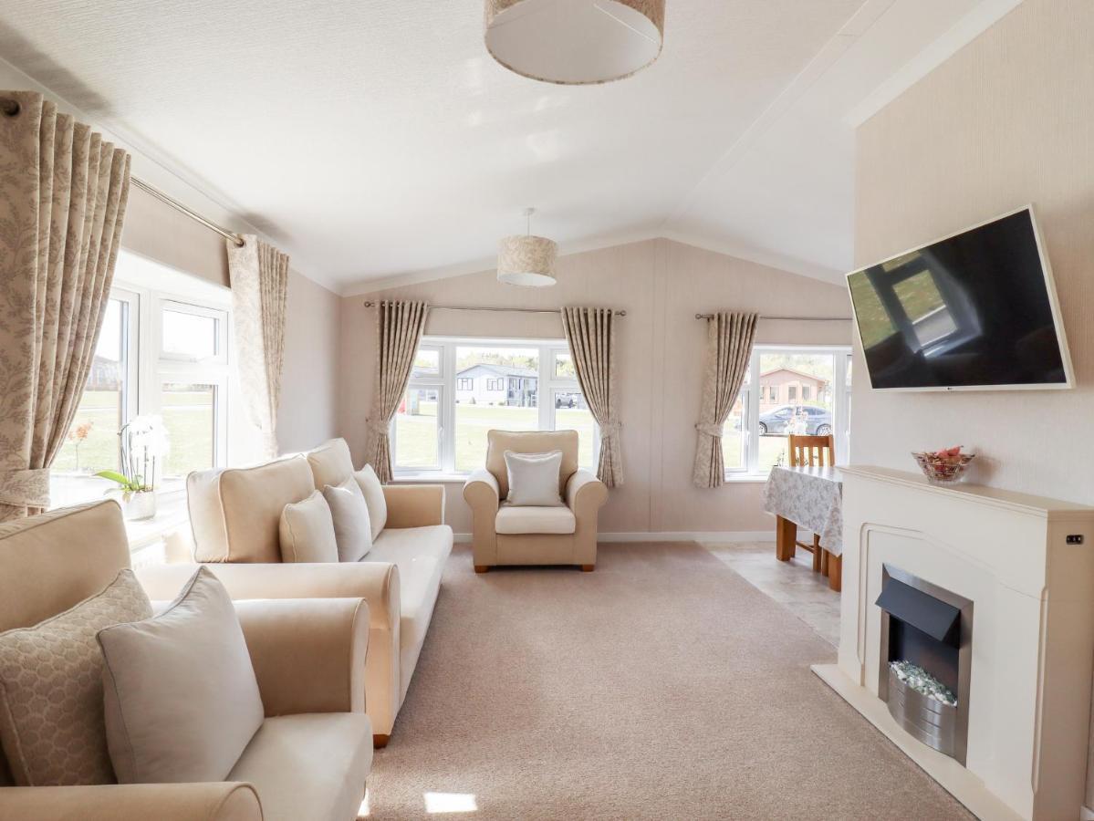 Villa 12 Bucklesham Park Ipswich Esterno foto